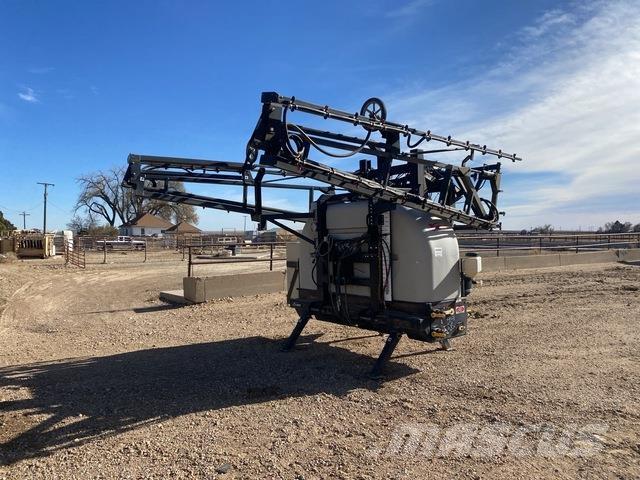 Demco RM600 Trailed sprayers