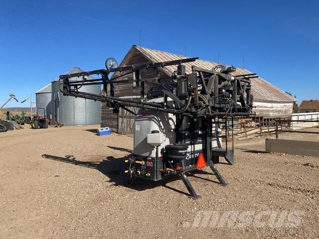 Demco RM600 Trailed sprayers