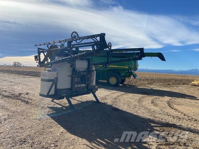Demco RM600 Trailed sprayers