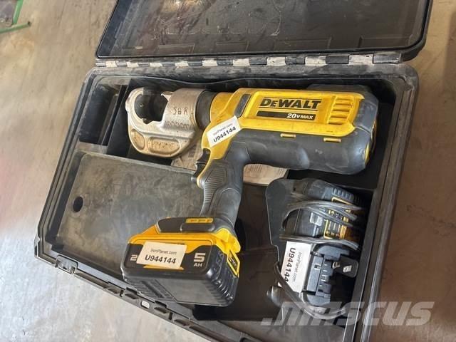 DeWalt DCE300 Construction - Others