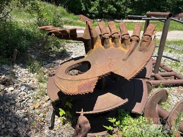  Dirt Auger Construction - Others
