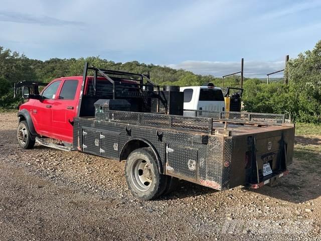 Dodge Ram 5500 Flatbed / Dropside trucks