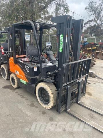 Doosan D30S7 Forklift trucks - others