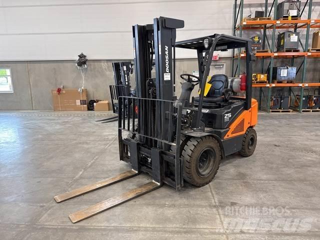 Doosan G25N-7 Construction - Others