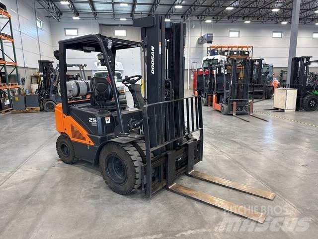 Doosan G25N-7 Construction - Others