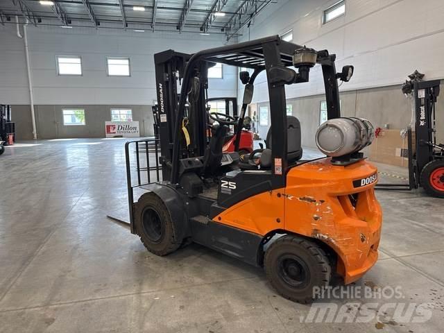 Doosan G25N-7 Construction - Others
