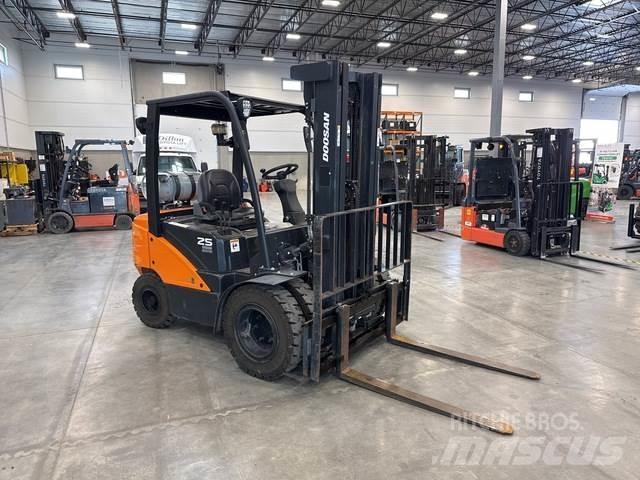 Doosan G25N-7 Construction - Others