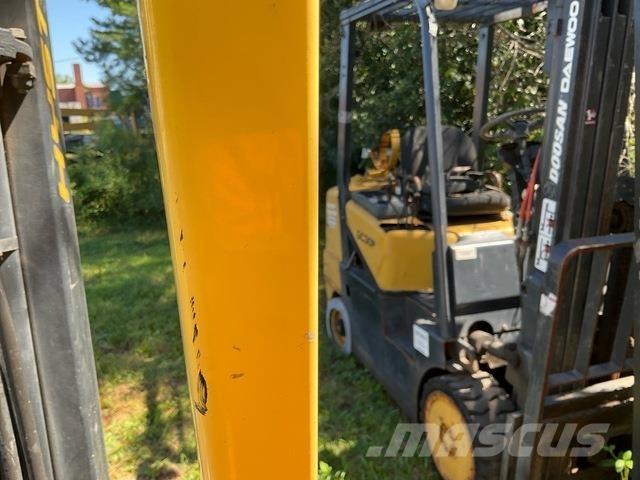 Doosan GC30P-3 Forklift trucks - others