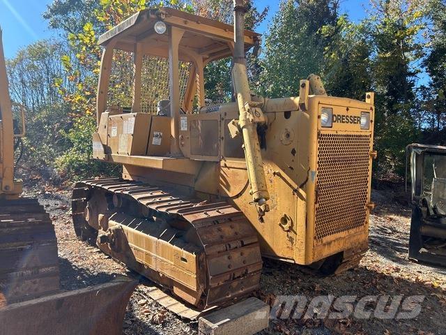 Dresser TD15E Crawler dozers