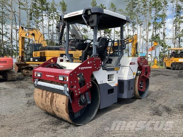 Dynapac CC2200 Twin drum rollers