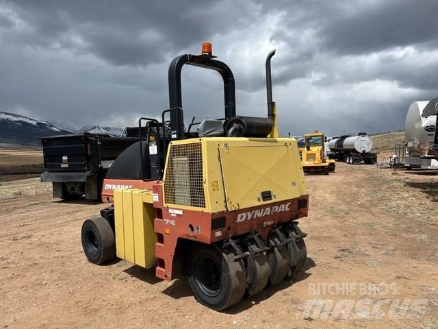 Dynapac CP142 Pneumatic tired rollers