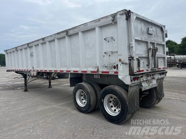 East Mfg  Tipper trailers