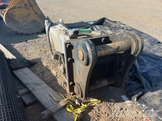 Epiroc EC180 Hammers / Breakers