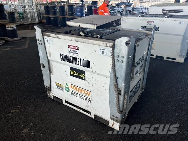  Equipco Fuel and additive tanks