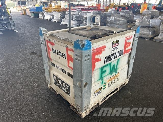  Equipco Fuel and additive tanks