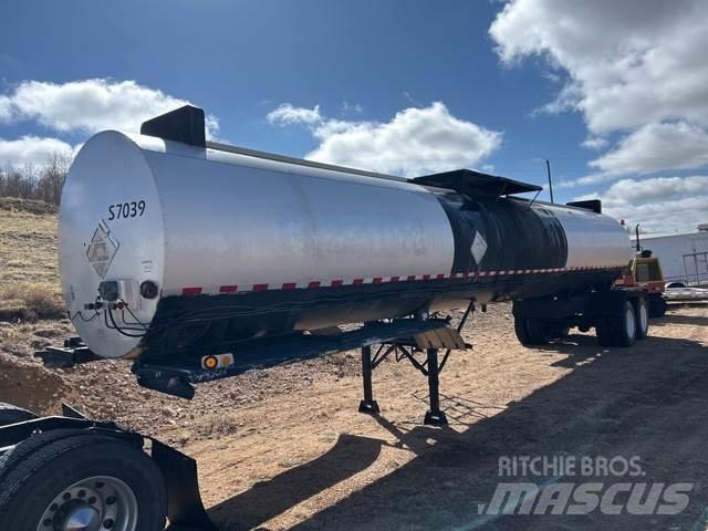 Etnyre  Tanker trailers