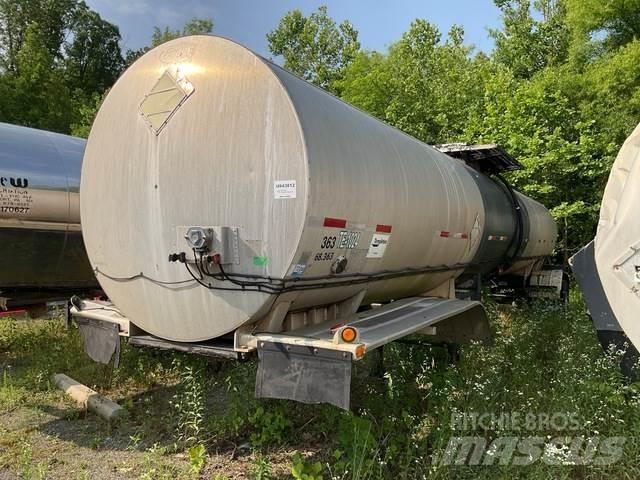 Etnyre  Tanker trailers