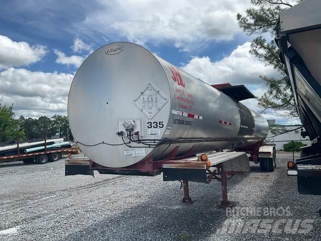 Etnyre TR6 Tanker trailers