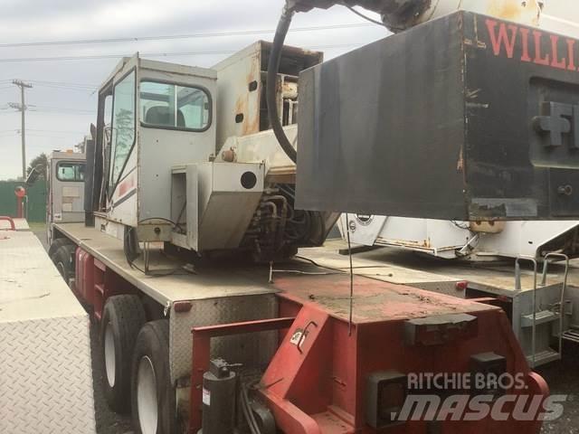 FMC HTC840 Tracked cranes