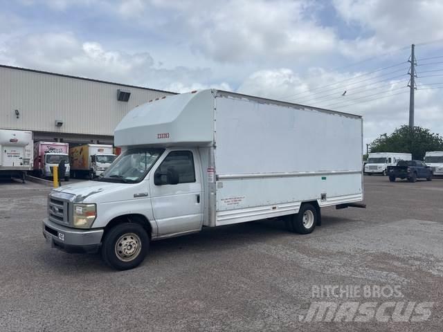 Ford E-350 Panel vans