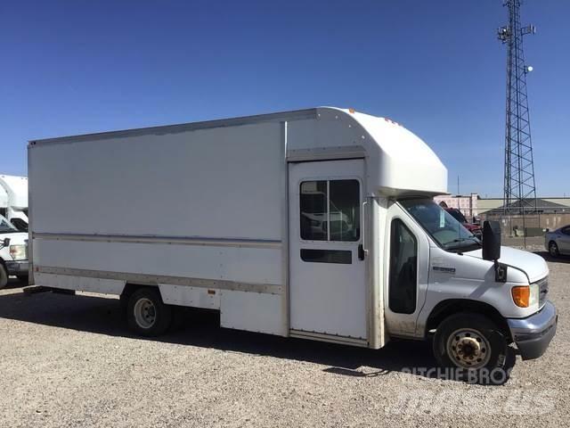 Ford E-350 Panel vans