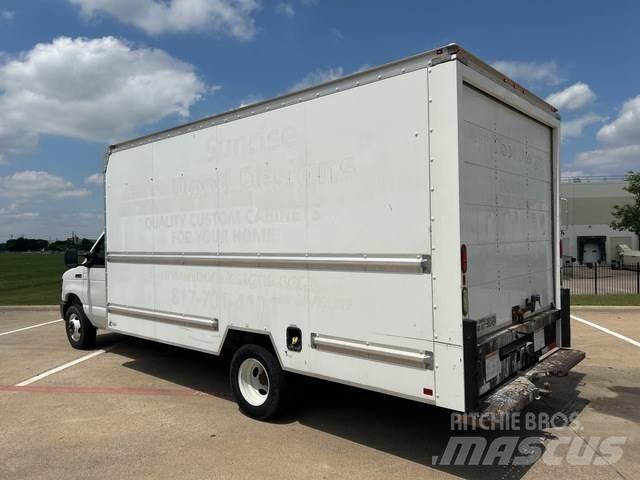Ford E-350 Box body trucks