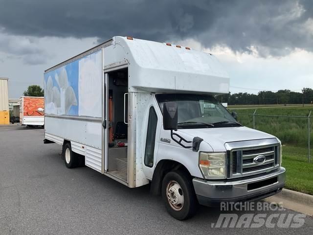 Ford E-350 Box body trucks