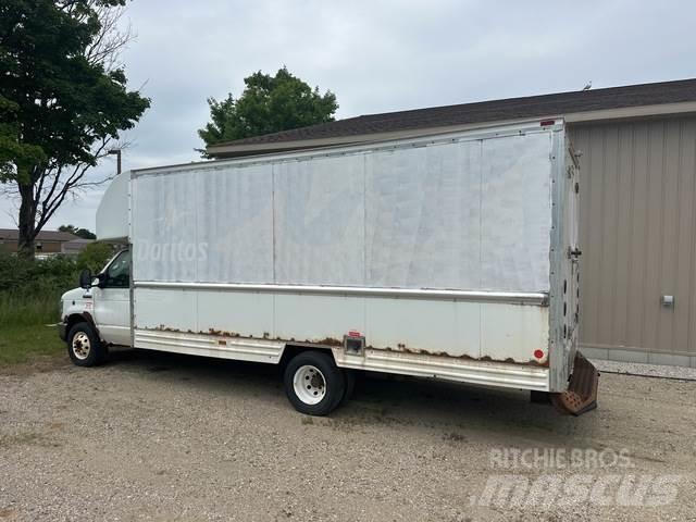 Ford E-350 Box body trucks