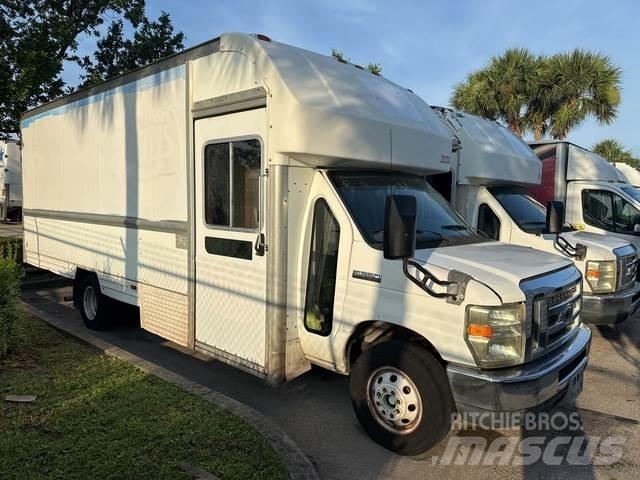 Ford E-350 Panel vans
