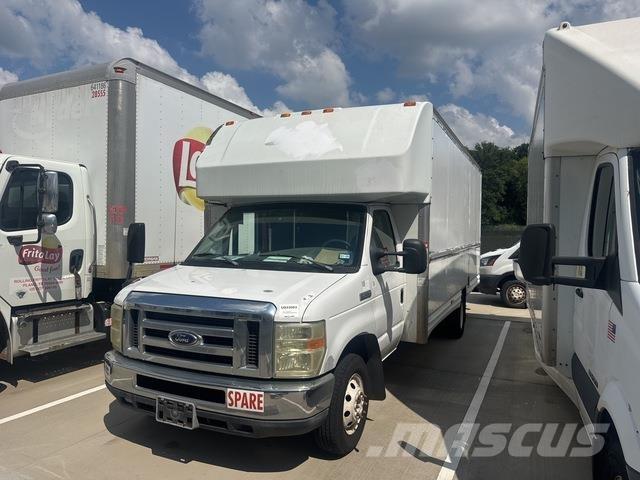 Ford E-350 Box body