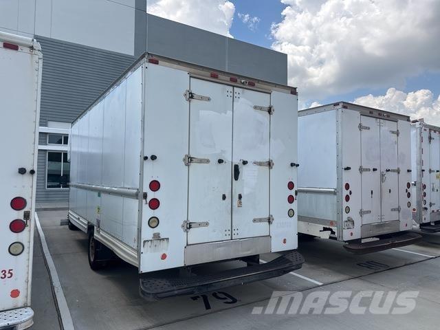 Ford E-350 Box body