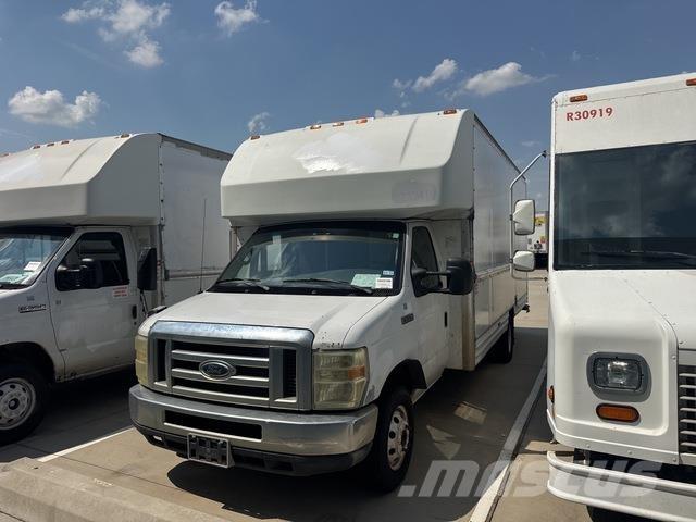 Ford E-350 Box body