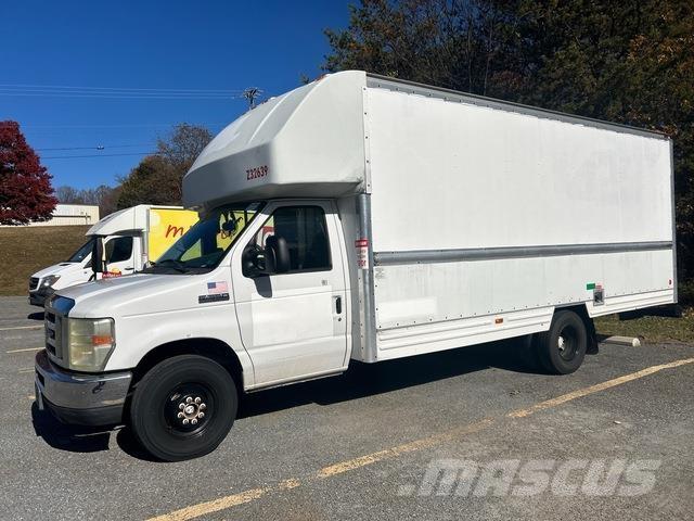 Ford E-350 Box body