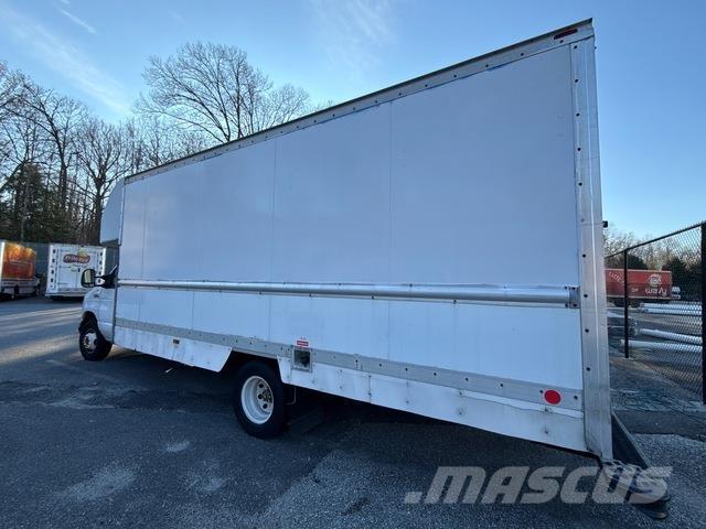 Ford E-350 Box body trucks