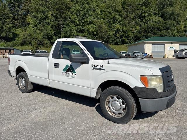 Ford F-150 Pick up/Dropside