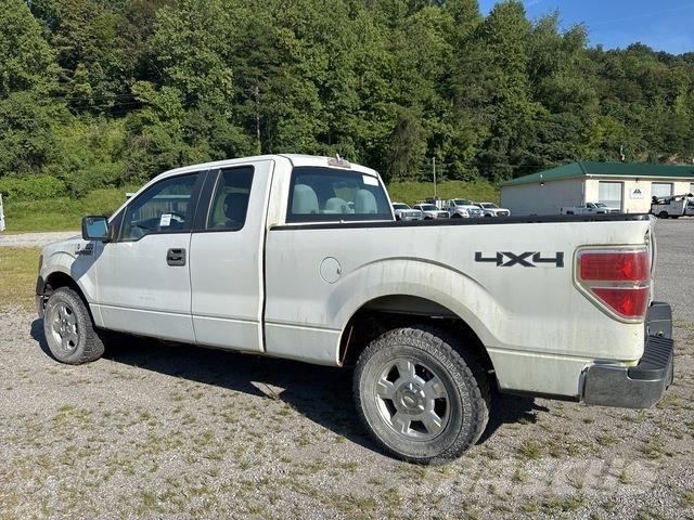 Ford F-150 Pick up/Dropside