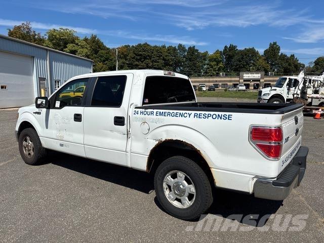 Ford F-150 Pick up/Dropside