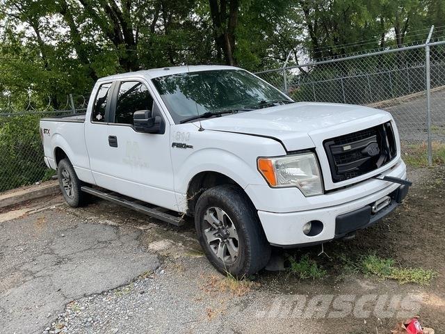 Ford F-150 Pick up/Dropside