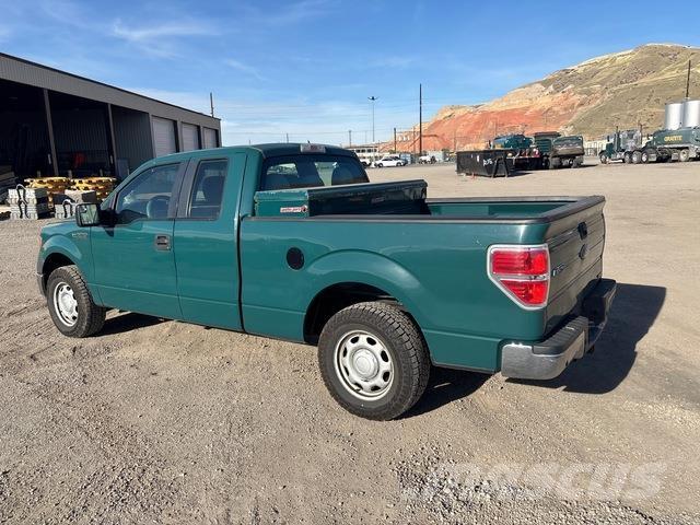 Ford F-150 Pick up/Dropside
