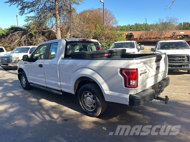 Ford F-150 Pick up/Dropside