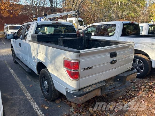 Ford F-150 Pick up/Dropside