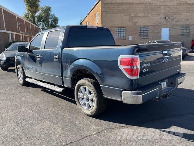 Ford F-150 Pick up/Dropside