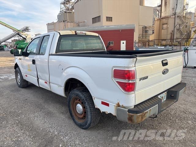 Ford F-150 Pick up/Dropside