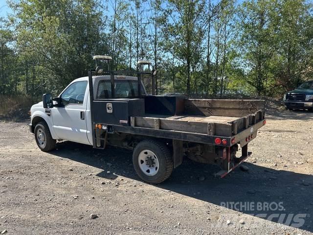 Ford F-250 Flatbed / Dropside trucks
