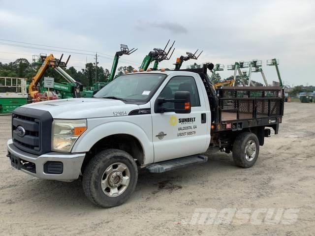 Ford F-250 Flatbed / Dropside trucks