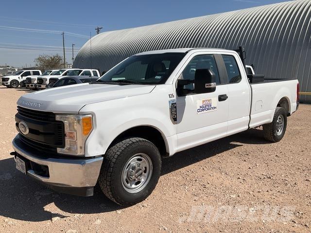 Ford F-250 Pick up/Dropside