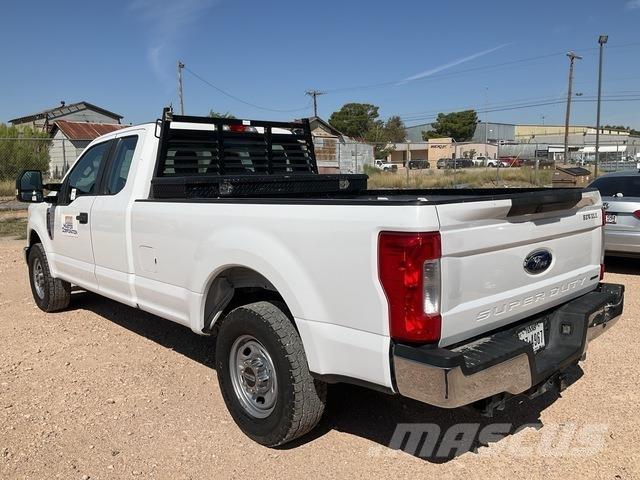 Ford F-250 Pick up/Dropside