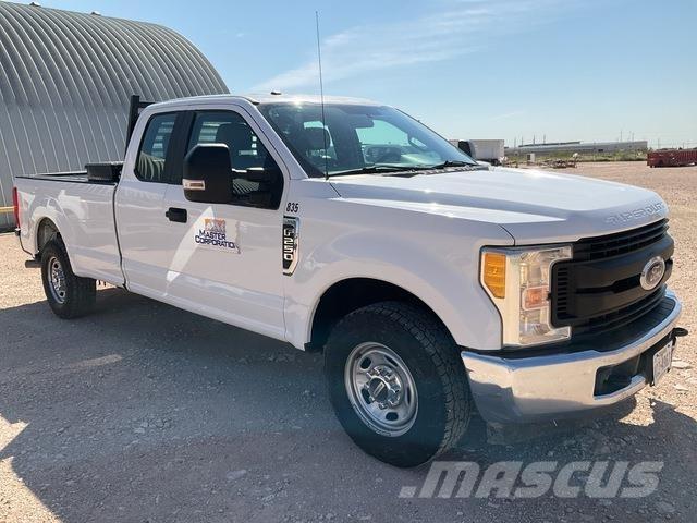 Ford F-250 Pick up/Dropside