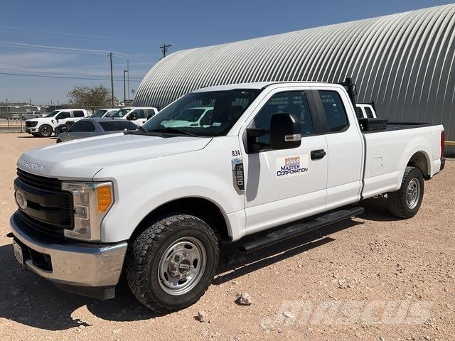 Ford F-250 Pick up/Dropside