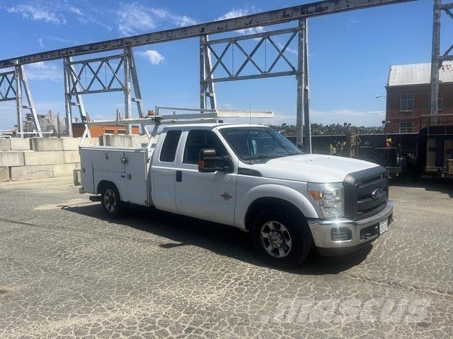 Ford F-250 Pick up/Dropside